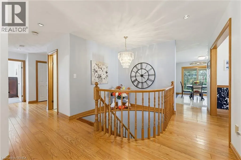 12 MACBRIDE Court