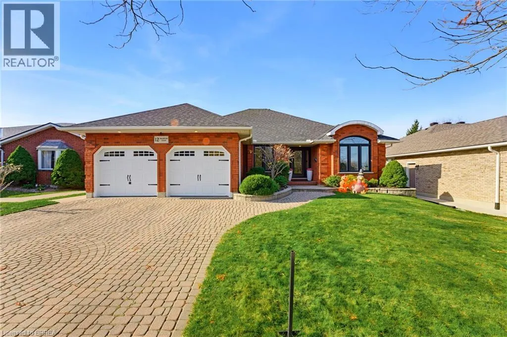 12 MACBRIDE Court