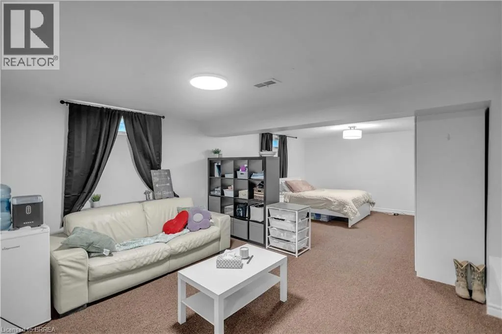 26 PENNY Lane