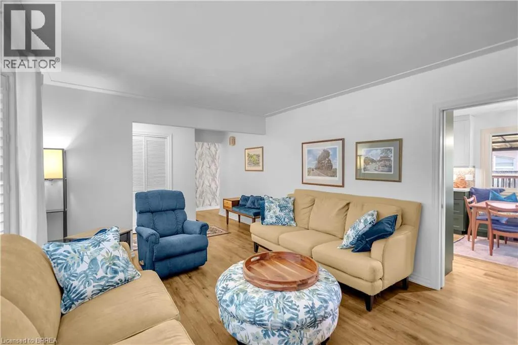 26 PENNY Lane