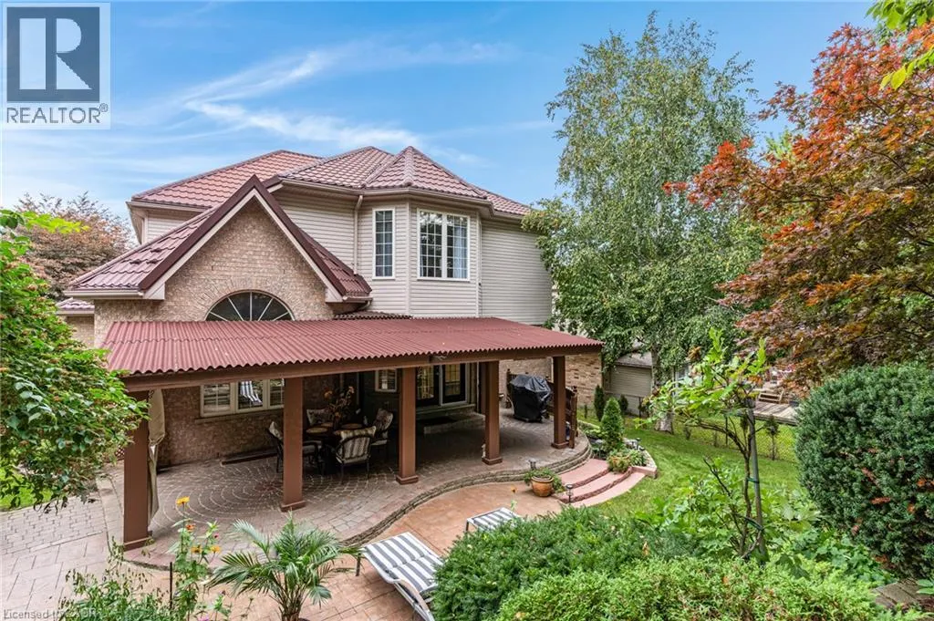 27 AUTUMN RIDGE Trail