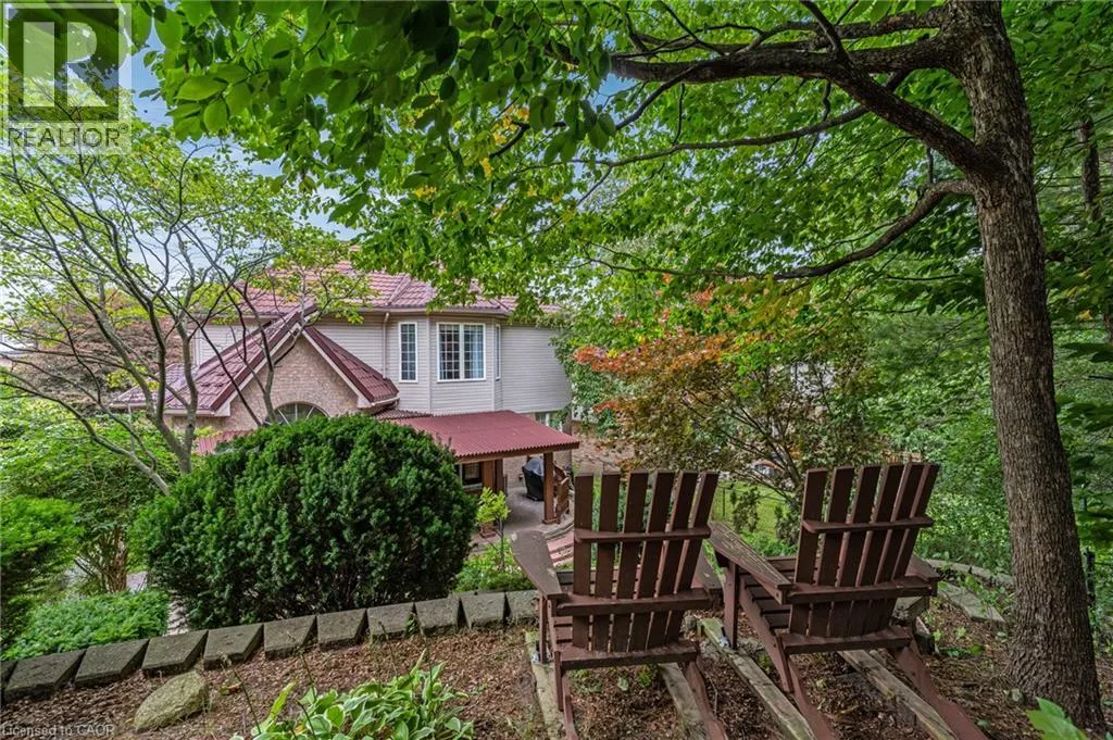 27 AUTUMN RIDGE Trail