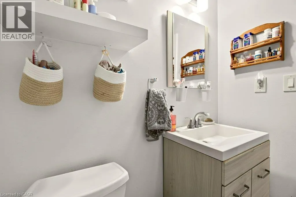 42 SHERMAN Avenue S Unit# MAIN #MAIN