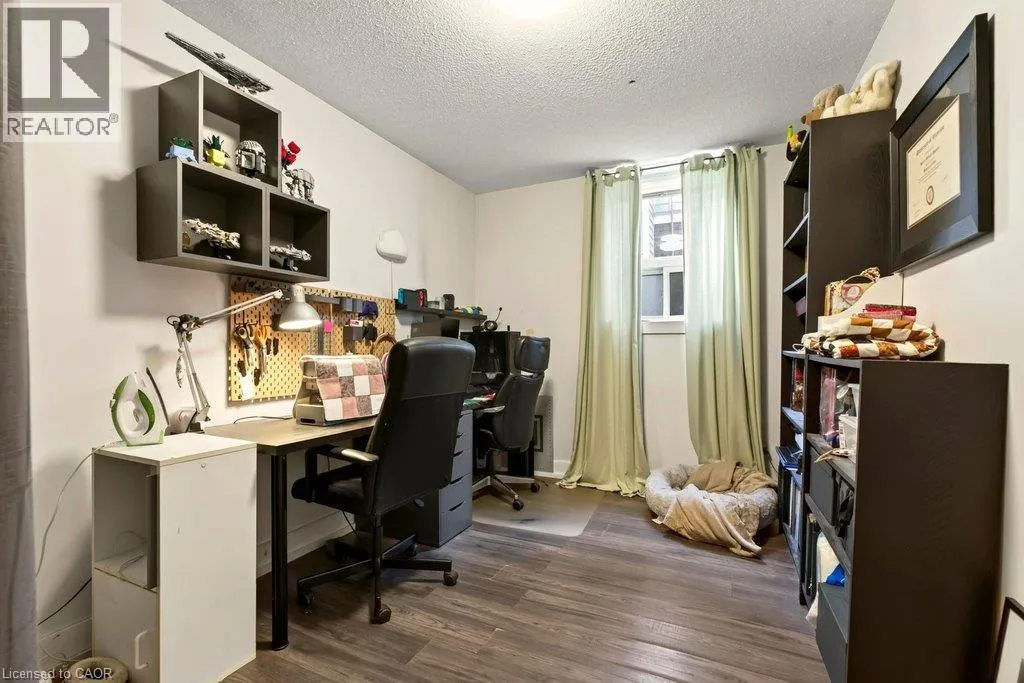 42 SHERMAN Avenue S Unit# MAIN #MAIN