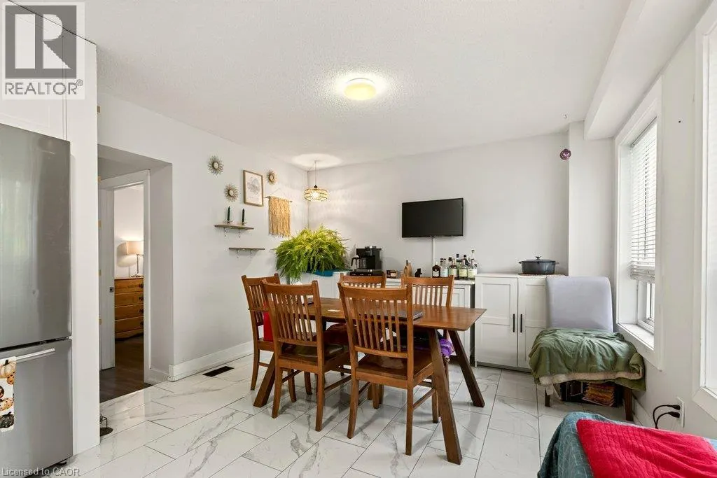 42 SHERMAN Avenue S Unit# MAIN #MAIN