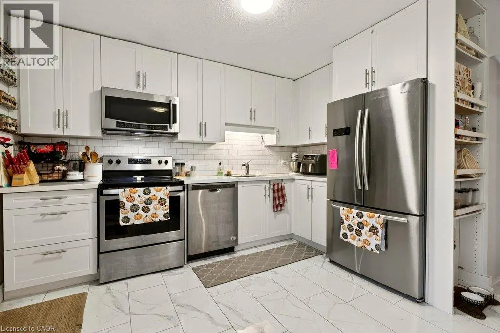 42 SHERMAN Avenue S Unit# MAIN #MAIN