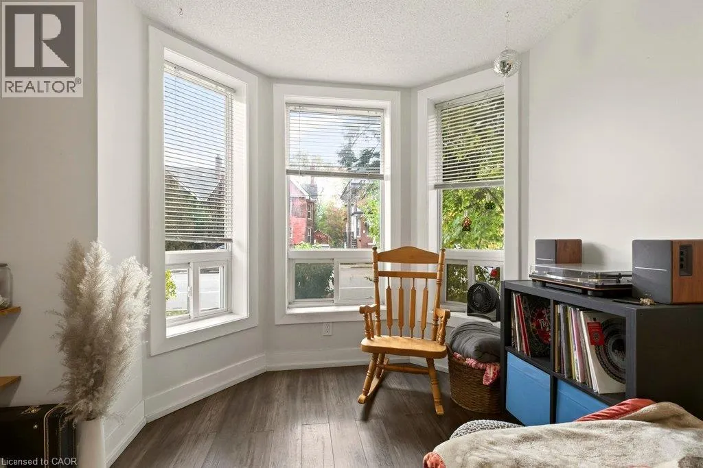 42 SHERMAN Avenue S Unit# MAIN #MAIN