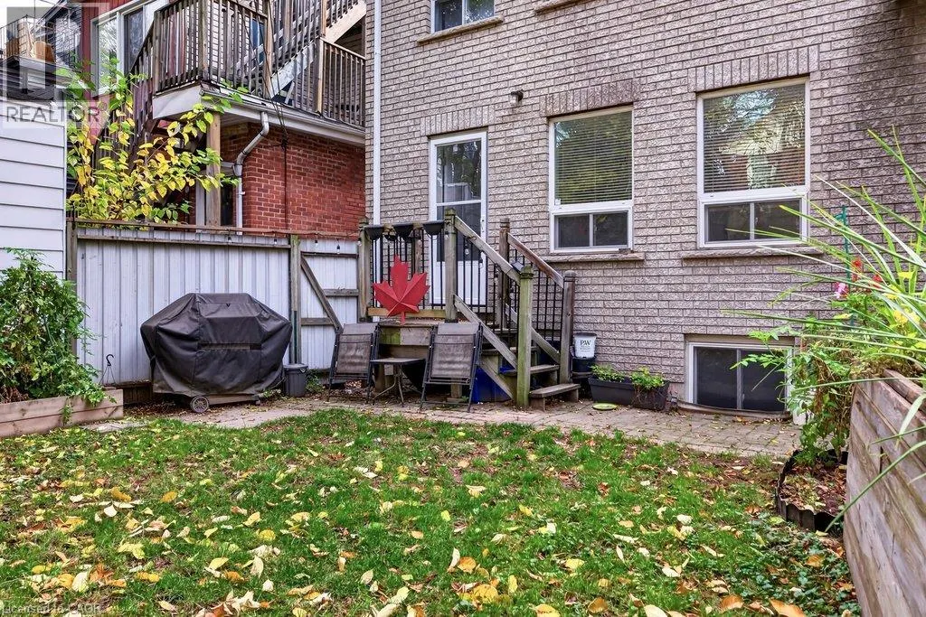 42 SHERMAN Avenue S Unit# MAIN #MAIN
