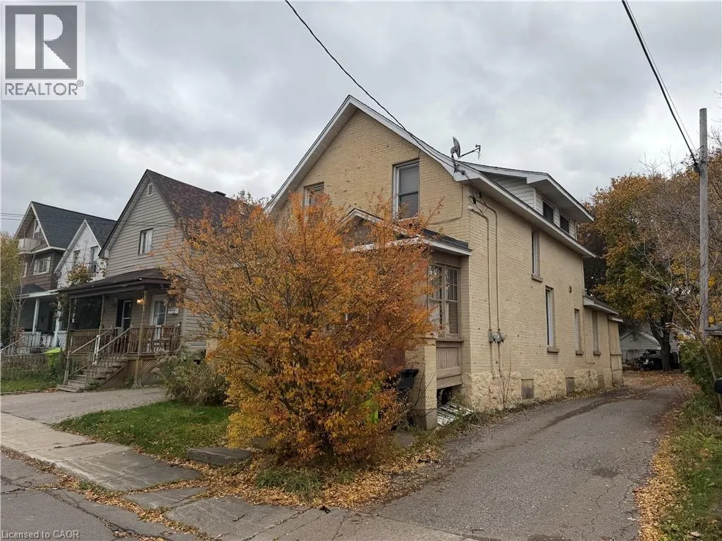14 ABBOTT Street
