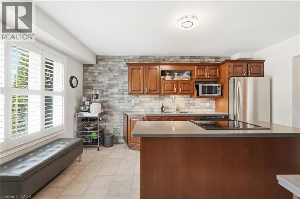 2266 MELISSA Crescent
