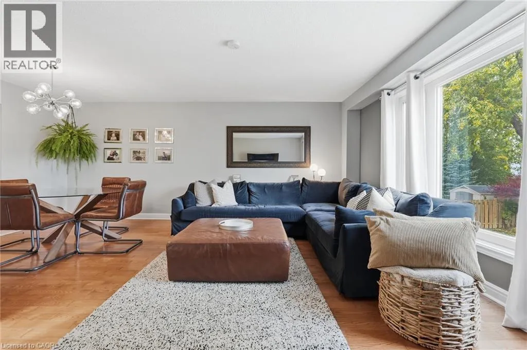 2266 MELISSA Crescent