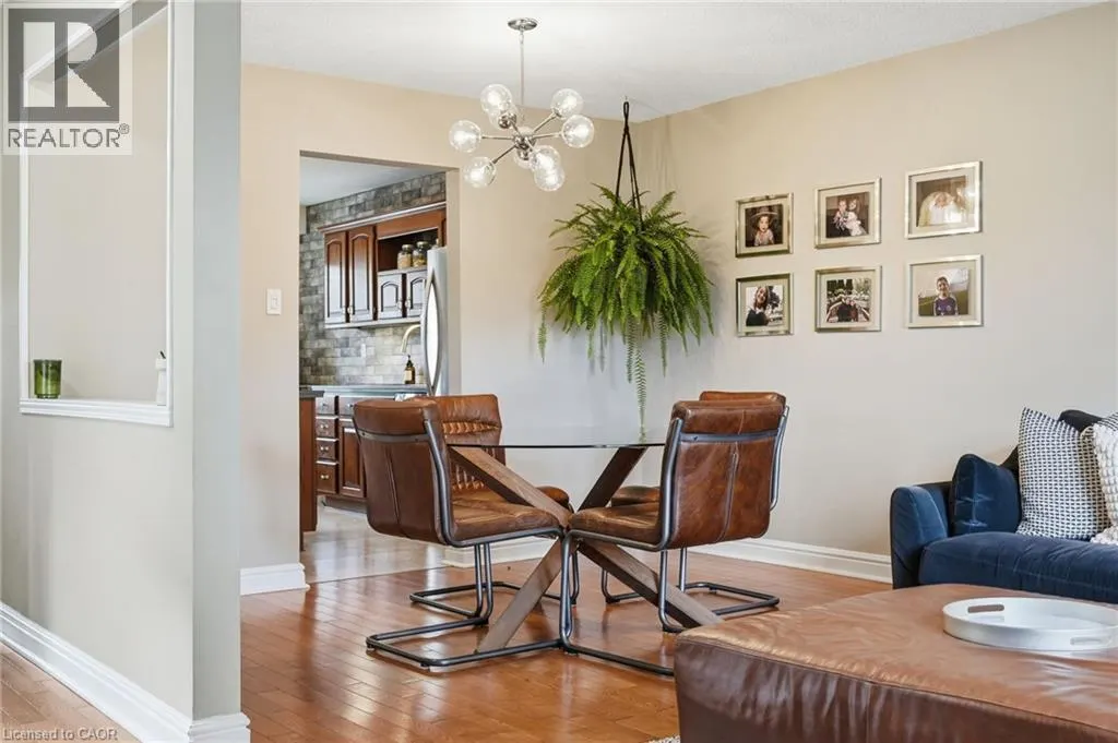 2266 MELISSA Crescent