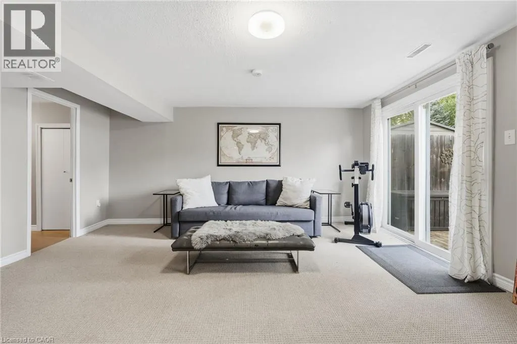 2266 MELISSA Crescent