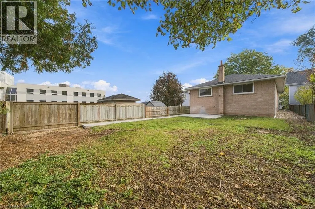 16 ELM Avenue