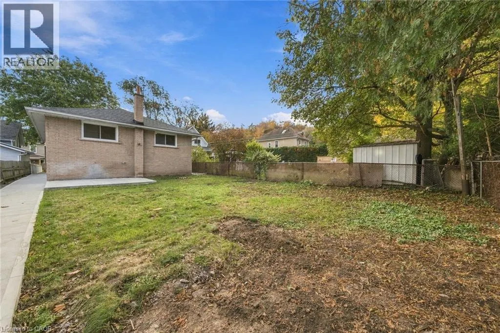 16 ELM Avenue