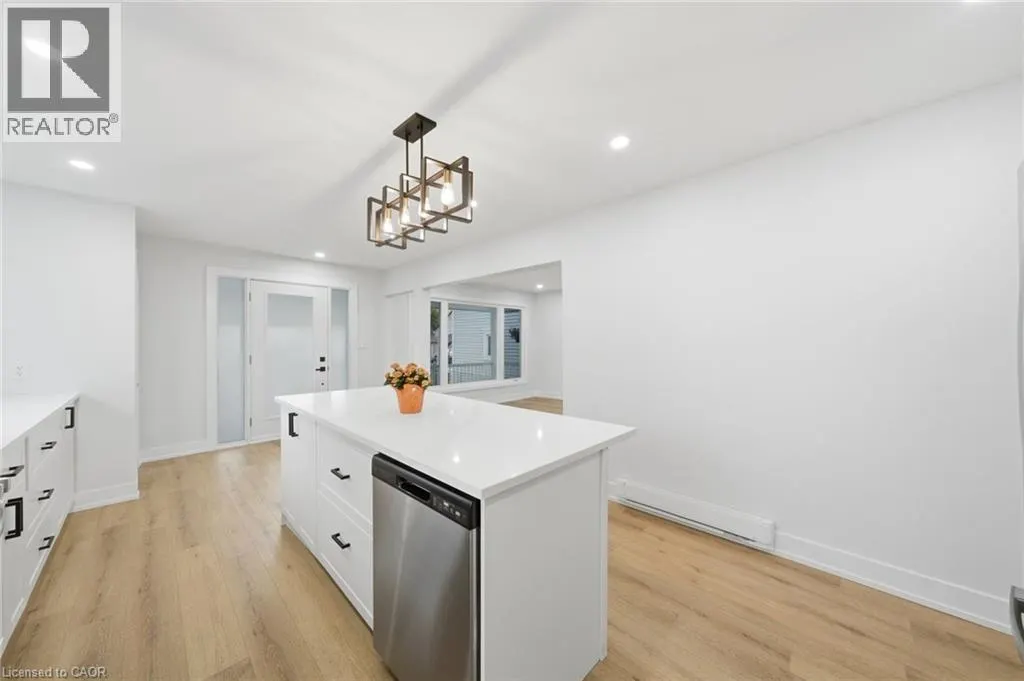 16 ELM Avenue