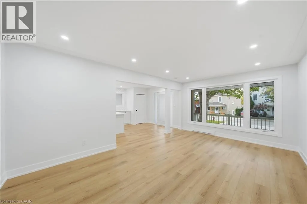 16 ELM Avenue