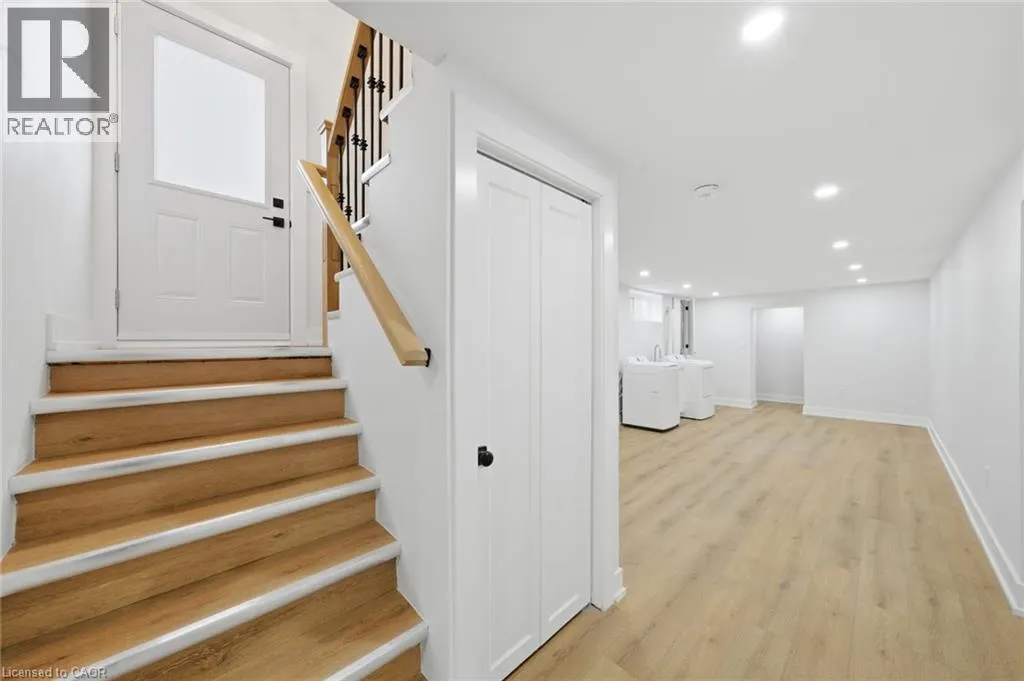 16 ELM Avenue