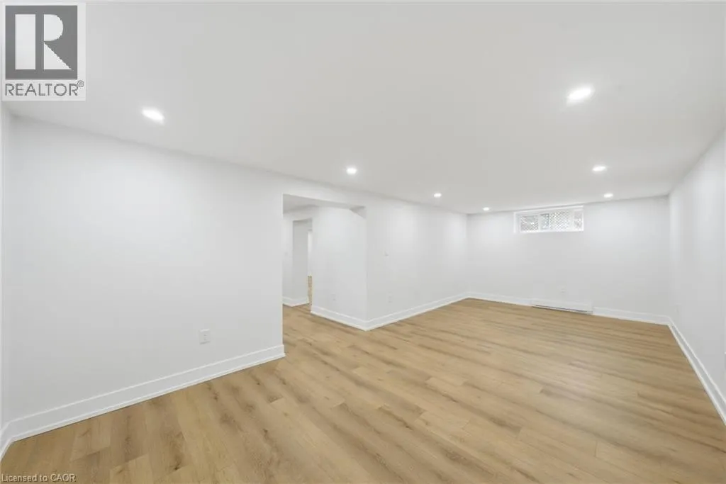 16 ELM Avenue