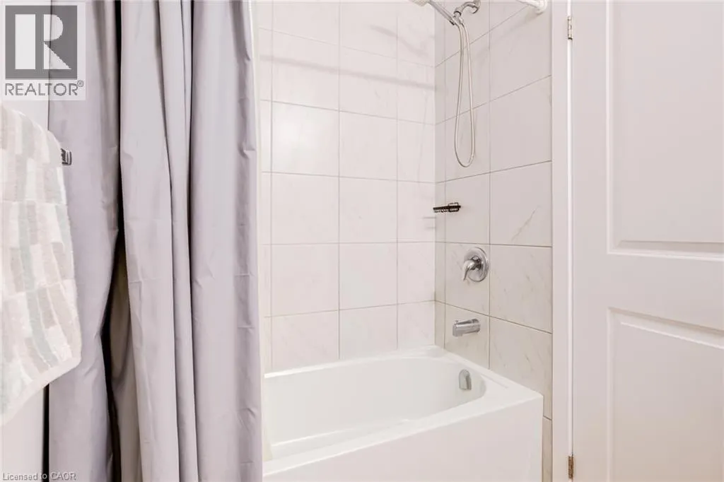 5055 GREENLANE Road Unit# 412 #412