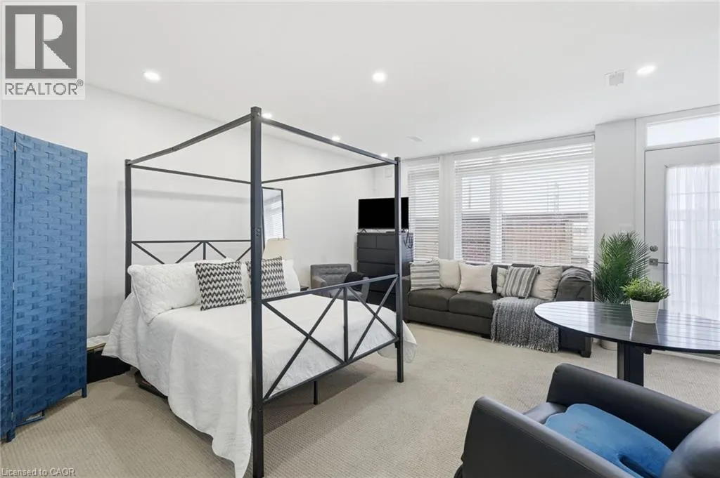 30 TIMES SQUARE Boulevard Unit# 201 #201
