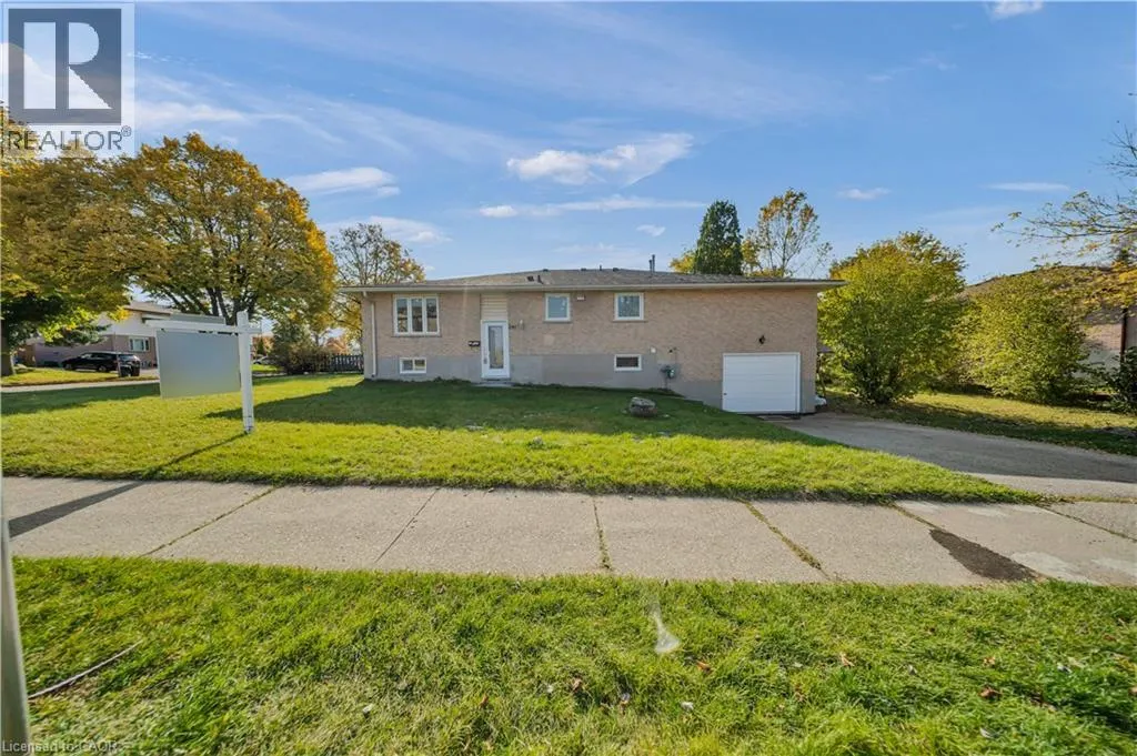 797 DOON VILLAGE Road