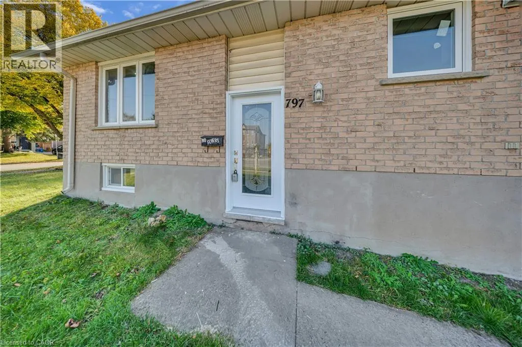 797 DOON VILLAGE Road