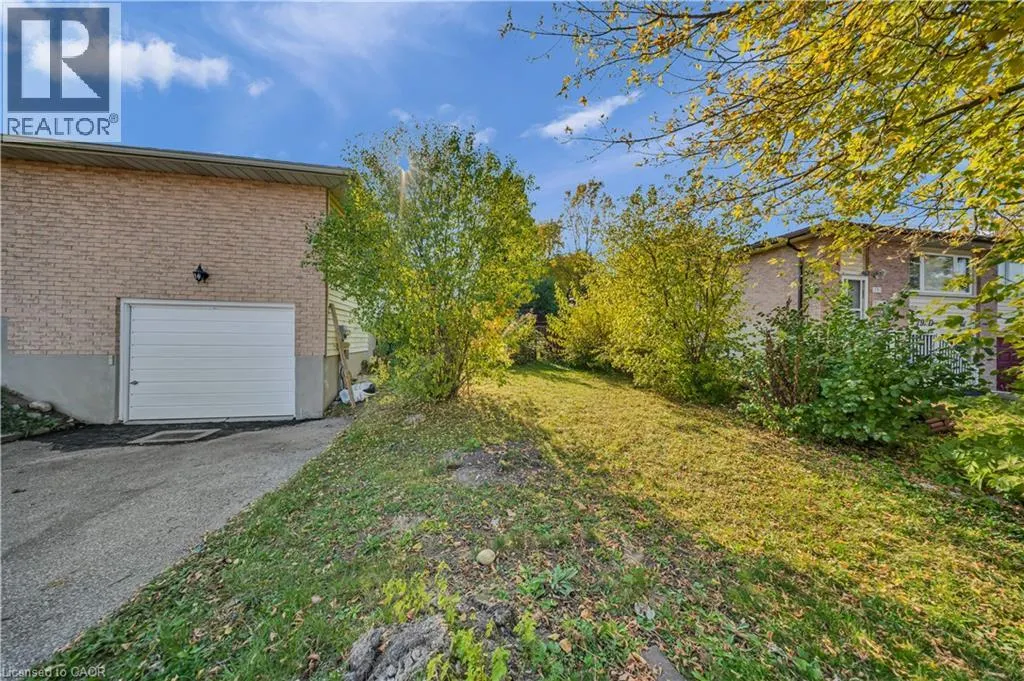 797 DOON VILLAGE Road