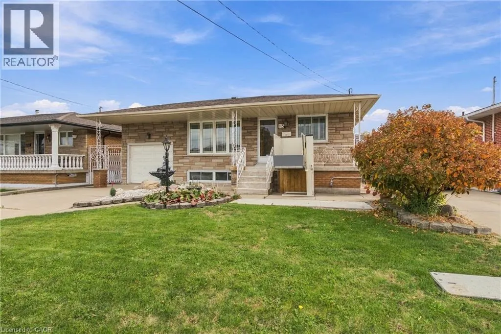 15 FLORA Drive