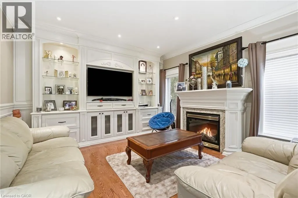 25 BRIDGENORTH Crescent
