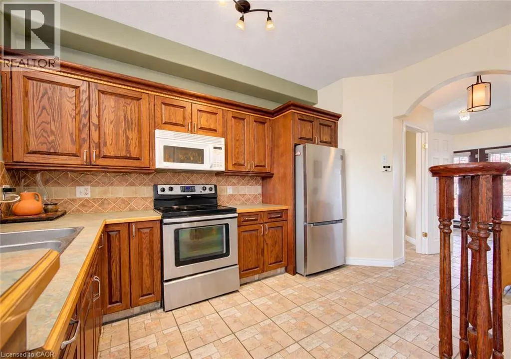 233 OPRINGTON Place