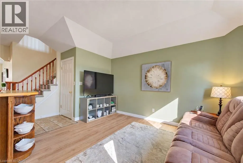 233 OPRINGTON Place