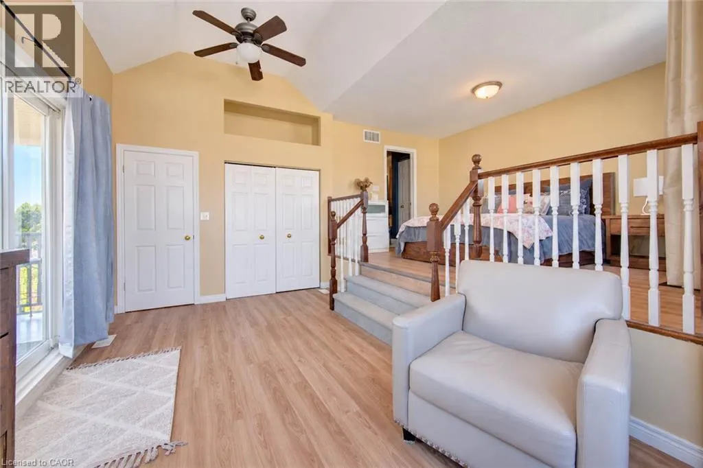 233 OPRINGTON Place