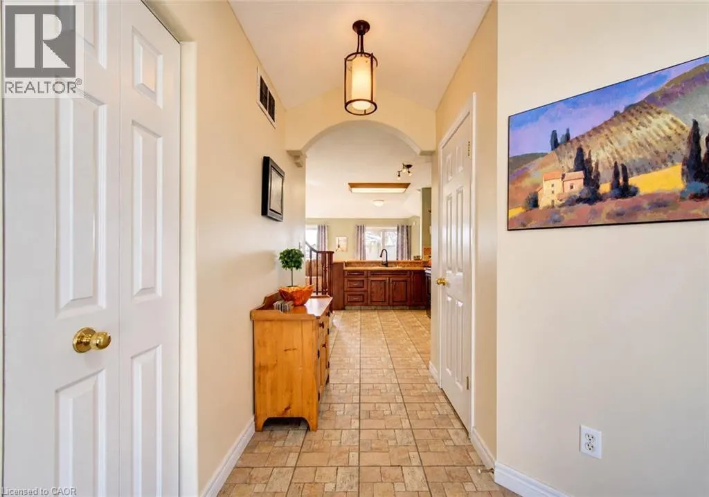 233 OPRINGTON Place