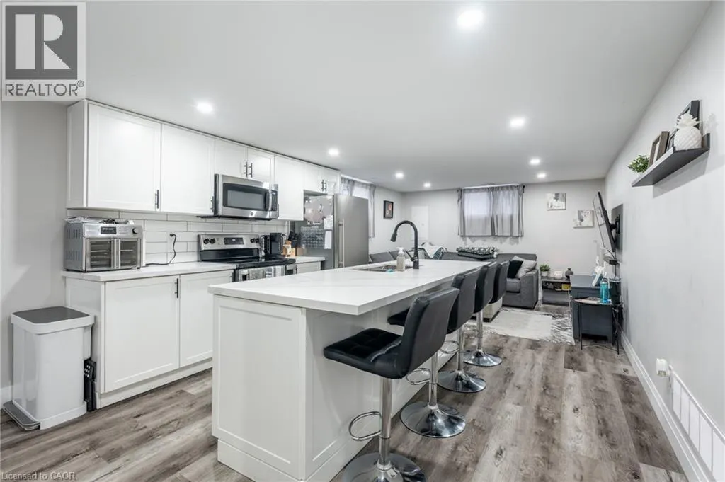 242 WEST 17TH Street Unit# Lower #Lower
