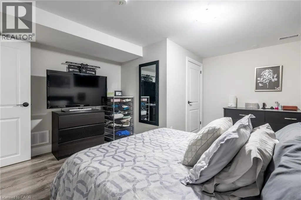 242 WEST 17TH Street Unit# Lower #Lower