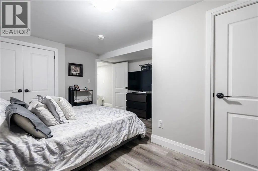 242 WEST 17TH Street Unit# Lower #Lower