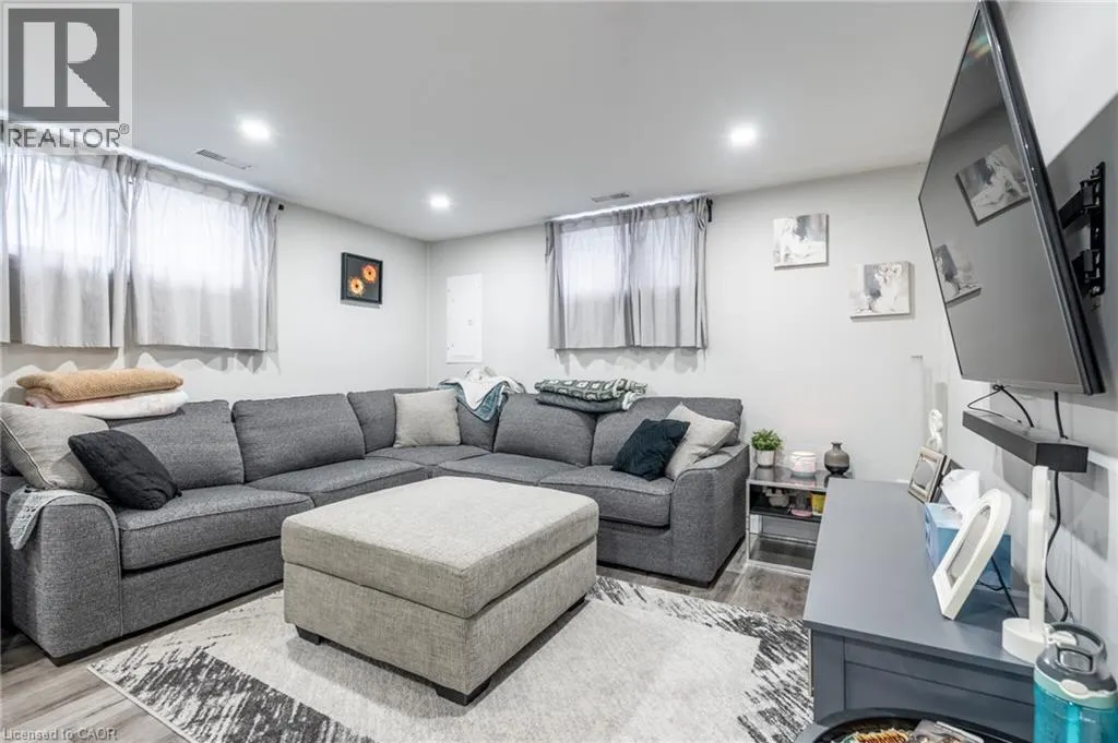 242 WEST 17TH Street Unit# Lower #Lower