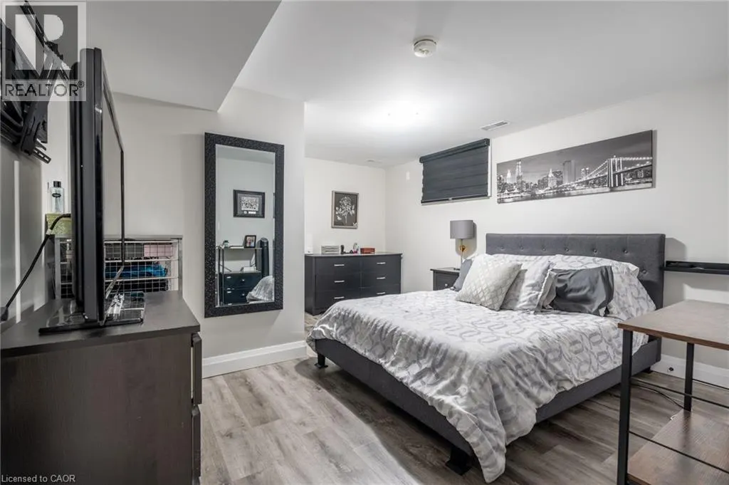 242 WEST 17TH Street Unit# Lower #Lower