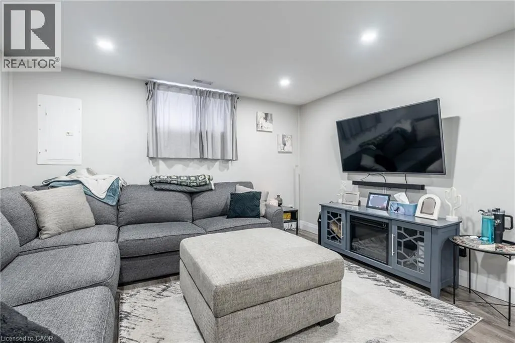 242 WEST 17TH Street Unit# Lower #Lower