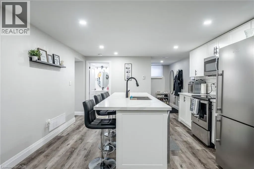 242 WEST 17TH Street Unit# Lower #Lower
