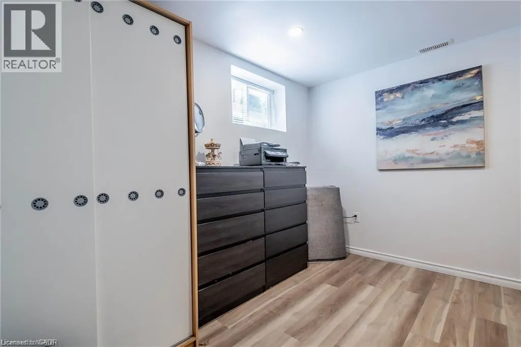 3774 MATHEWSON Avenue Unit# BSMT(LOWER)