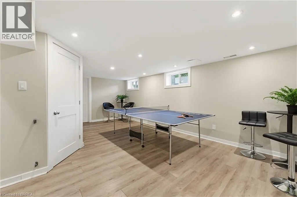 9 RIVERVIEW Drive
