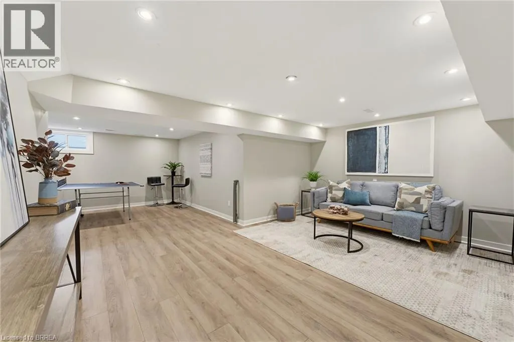 9 RIVERVIEW Drive