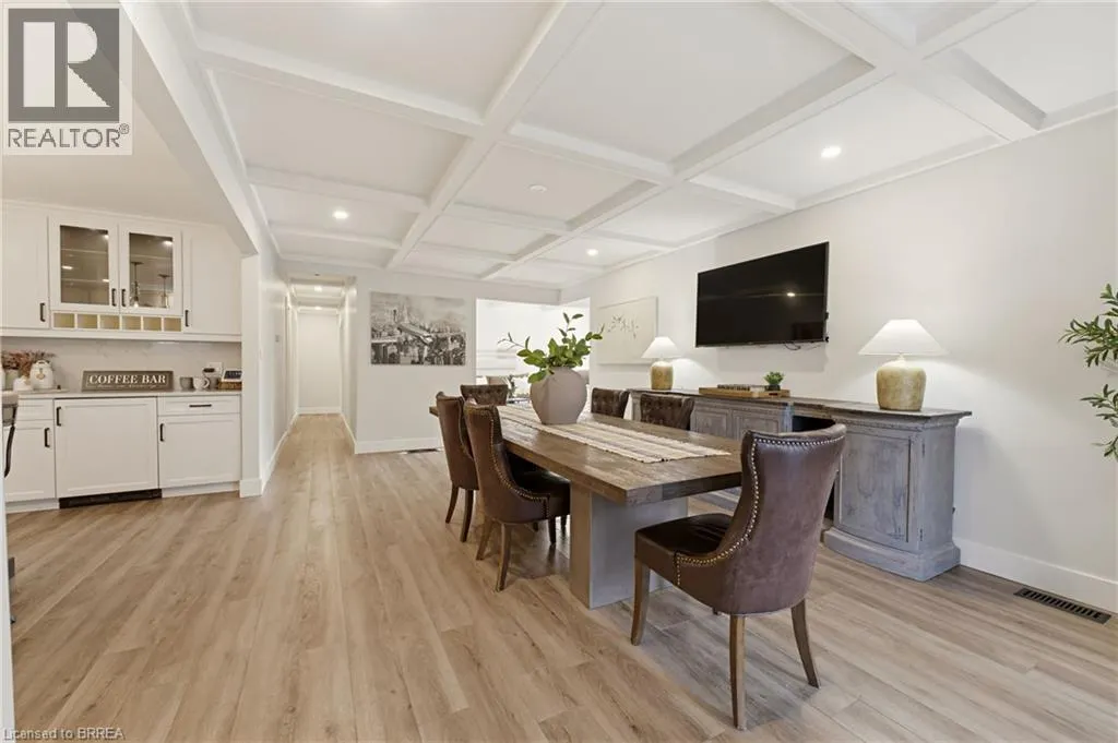 9 RIVERVIEW Drive