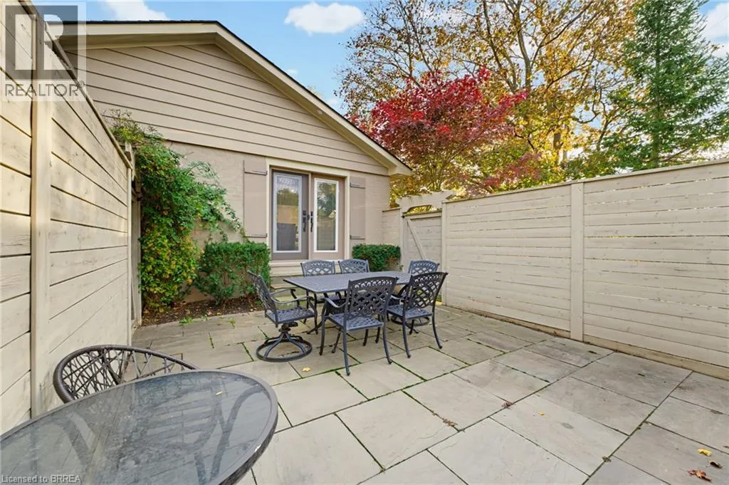 9 RIVERVIEW Drive