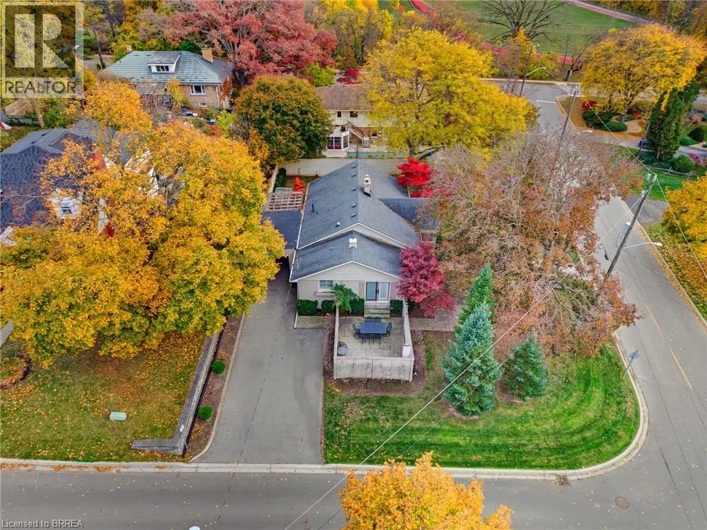 9 RIVERVIEW Drive