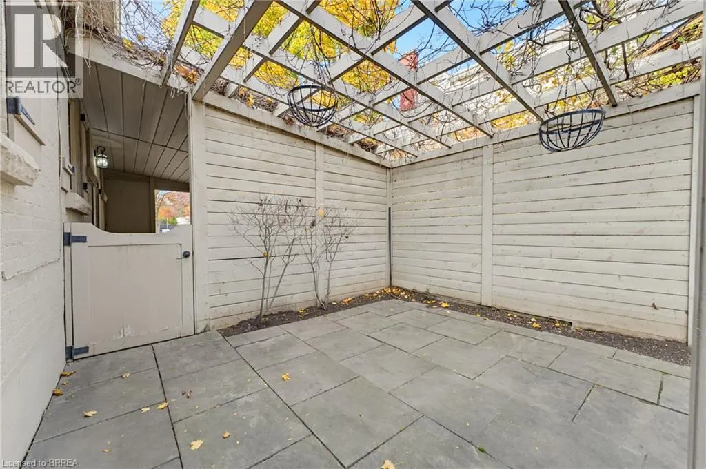 9 RIVERVIEW Drive