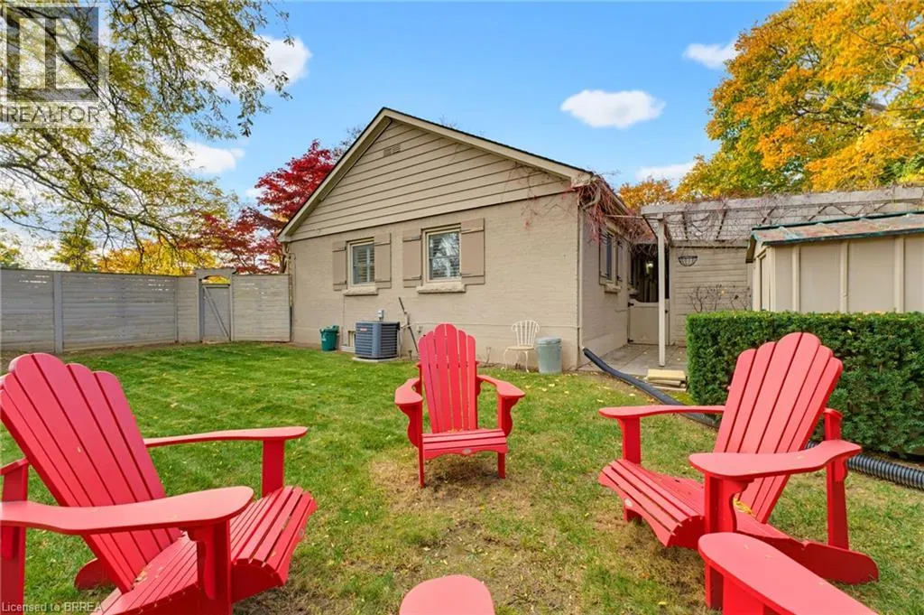 9 RIVERVIEW Drive