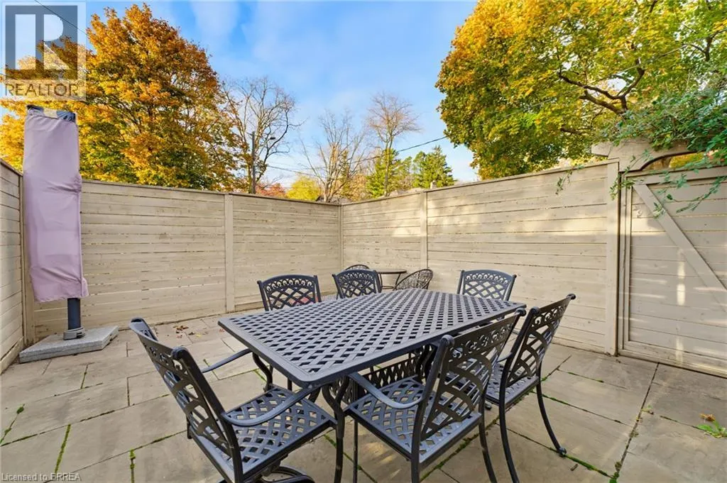 9 RIVERVIEW Drive